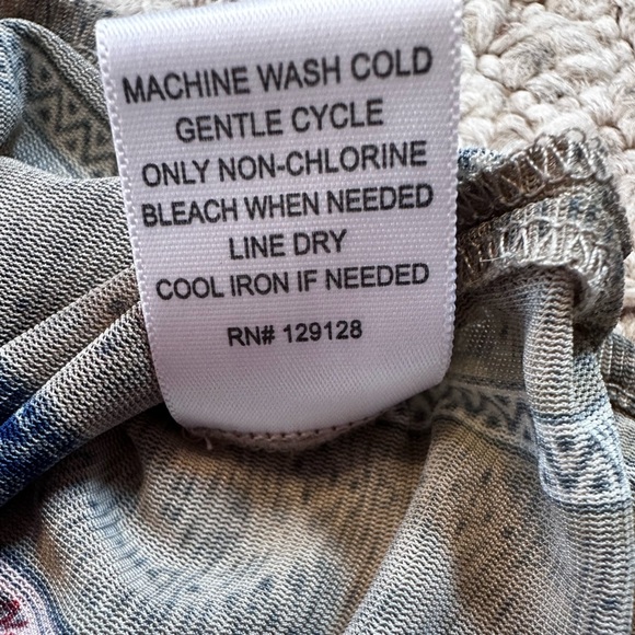 G Collection Striped collared maxi dress. Button front w/ slits. Size M - Picture 8 of 11